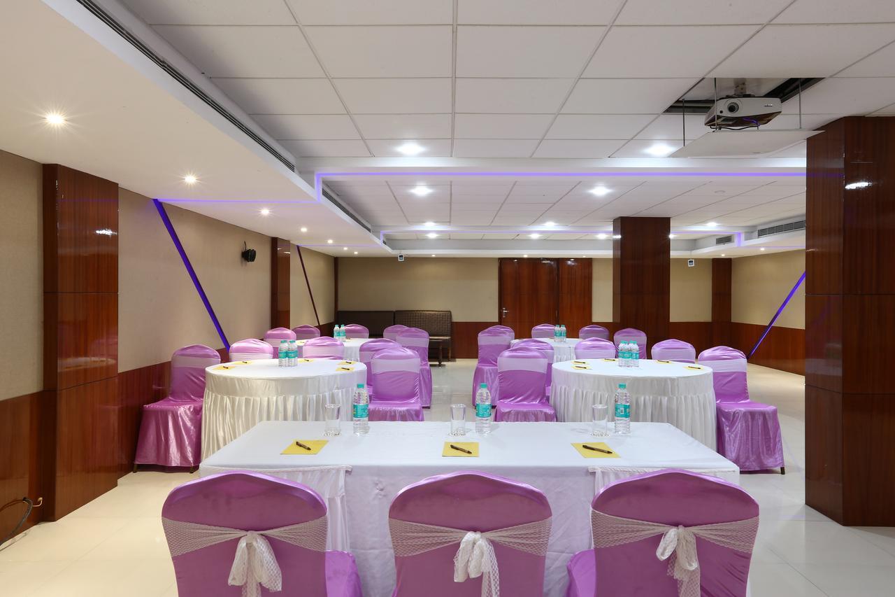 Hotel Sj International Guwahati Bagian luar foto