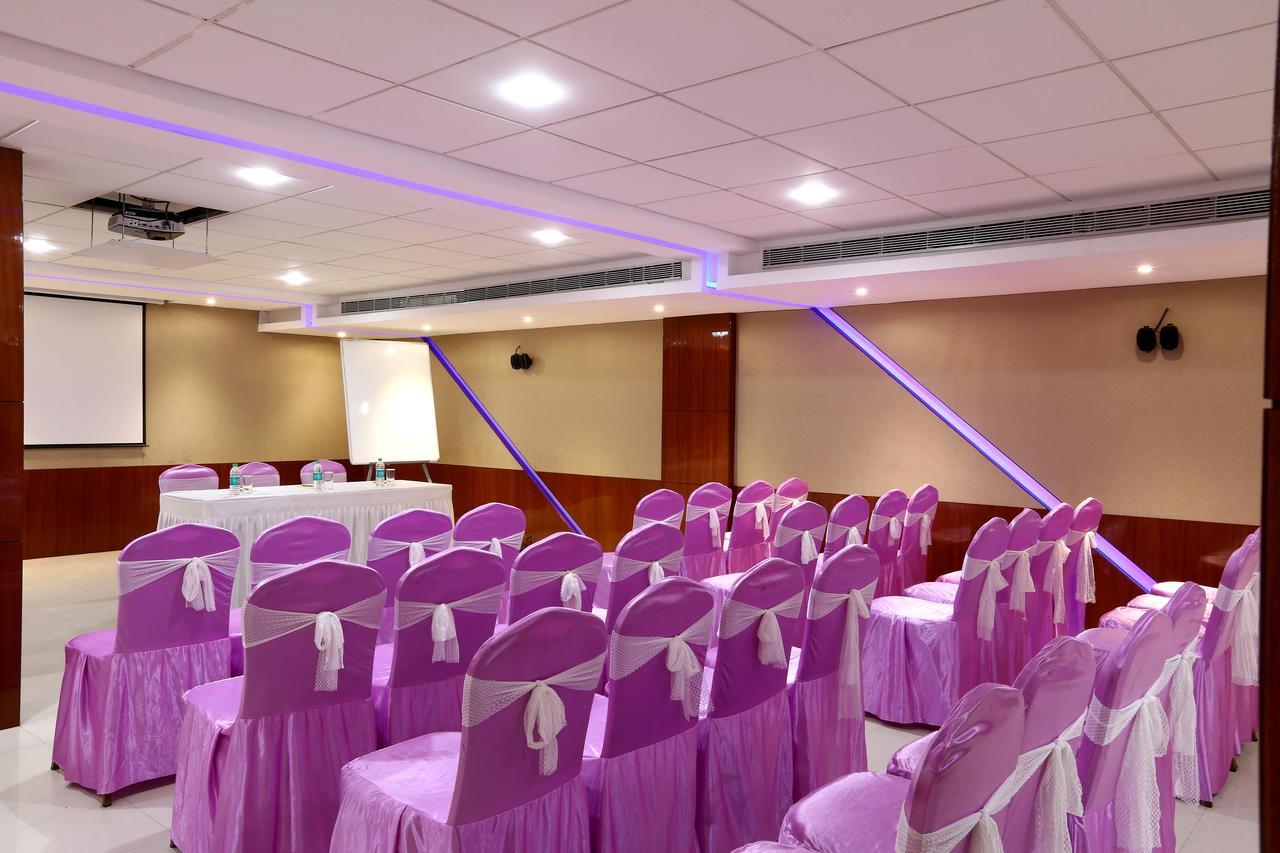 Hotel Sj International Guwahati Bagian luar foto